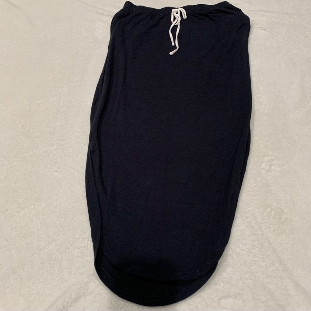 Long black/white skirt